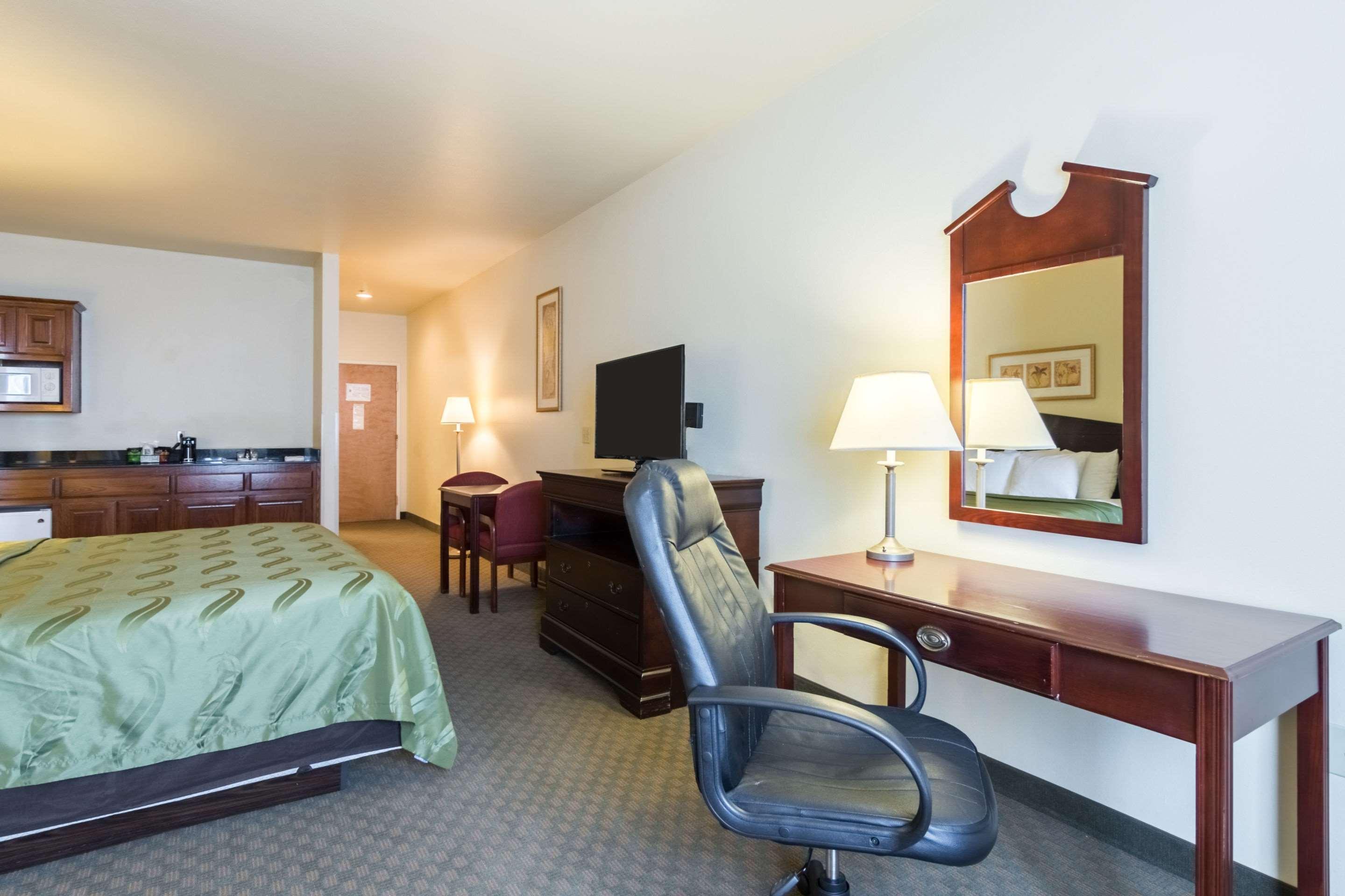 Quality Inn & Suites Of Alma - Northeast From Fort Smith Εξωτερικό φωτογραφία