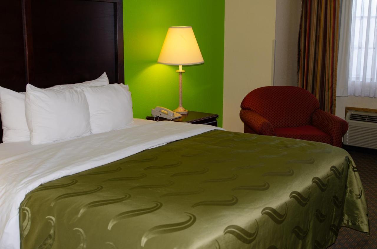 Quality Inn & Suites Of Alma - Northeast From Fort Smith Εξωτερικό φωτογραφία